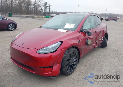 2024 Tesla Model Y Performance Dual Motor All-Wheel Drive из США, поврежденный, VIN 7SAYGDEF1RA278679